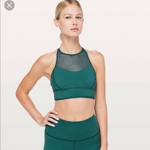 Lululemon bra wake and train long line bra size 8